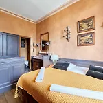 Luxurious 4 Bedroom Duplex, 200m From Place Morny Apartmán *